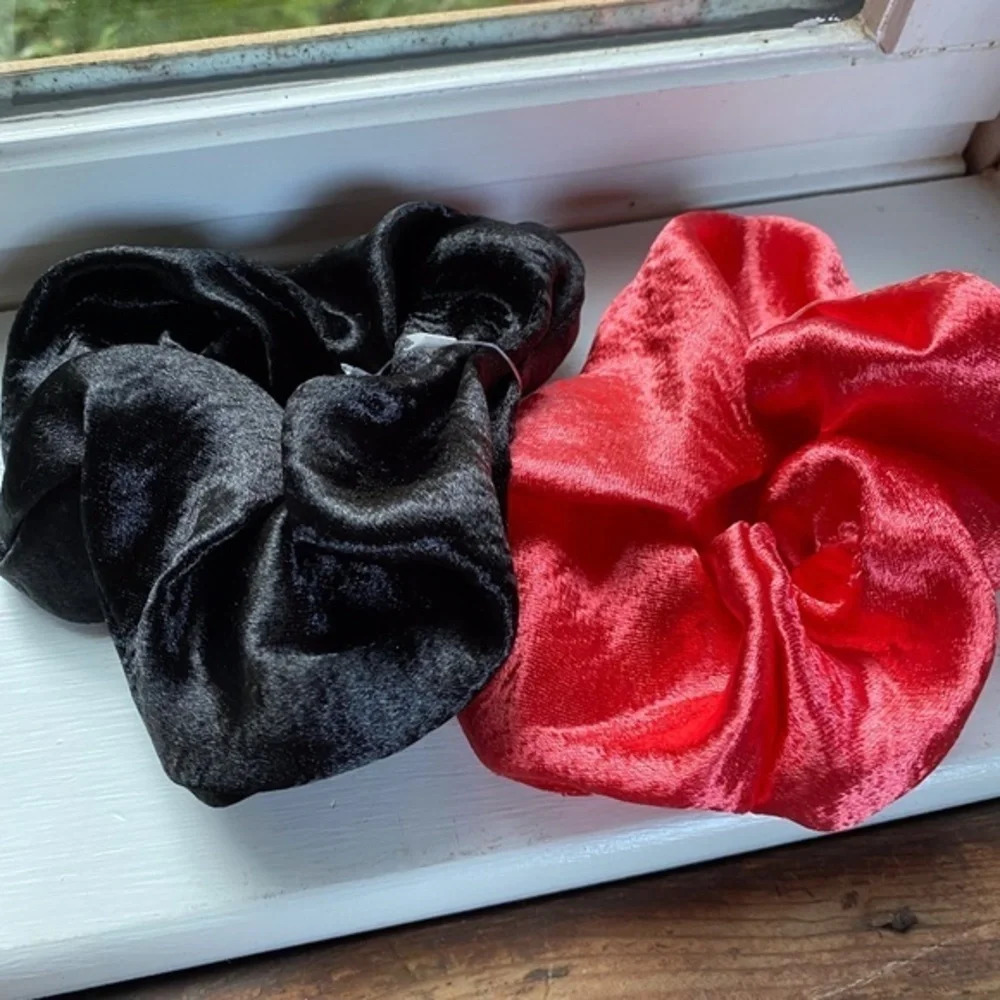 Anthropologie Ryland Hair Scrunchie Bundle